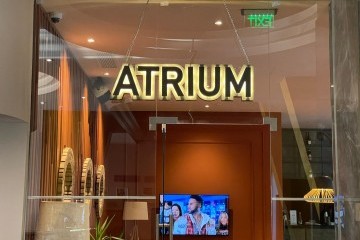 Litere halou - Atrium